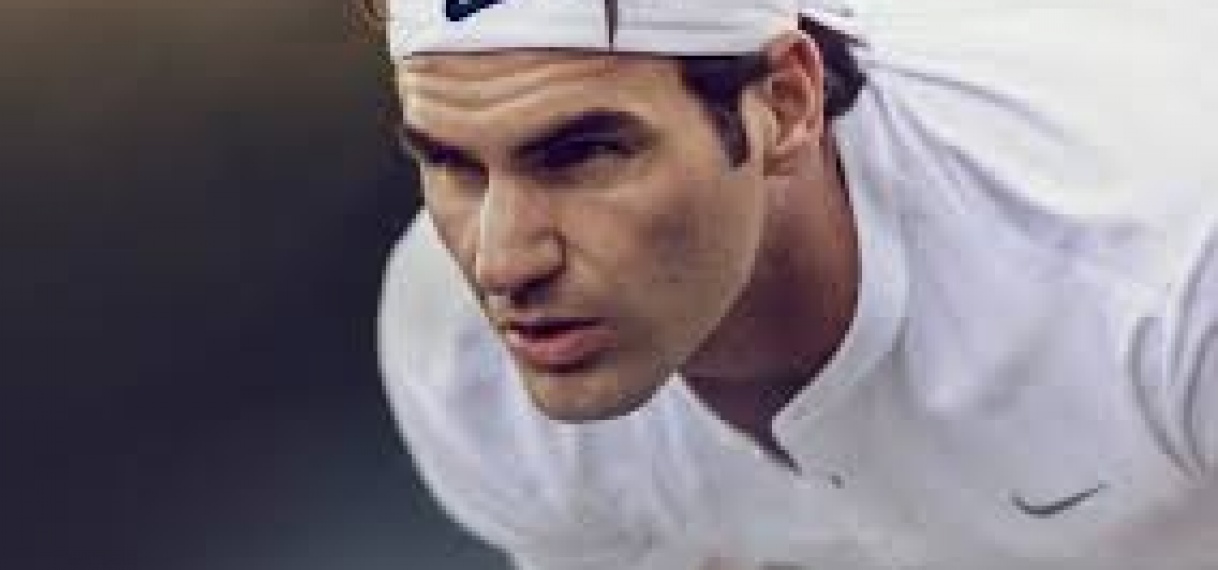 Roger Federer neemt de ballenjongen niets kwalijk na de commotie zaterdag tijdens zijn verloren halve finale