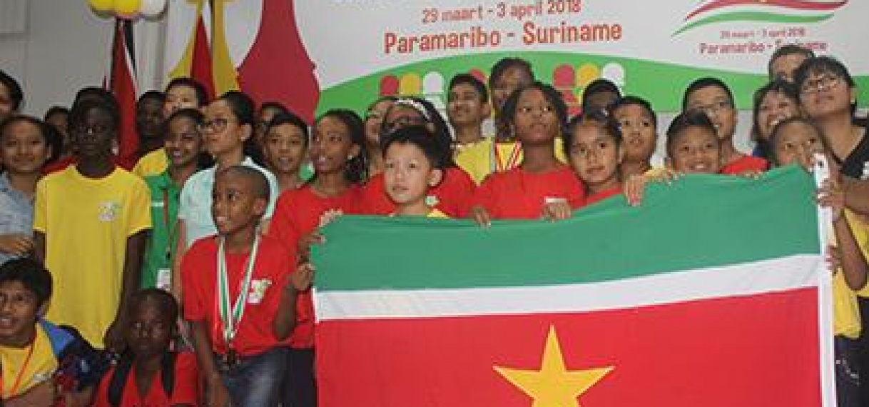 Gastheer Suriname wint 7e Carifta Schaakkampioenschappen