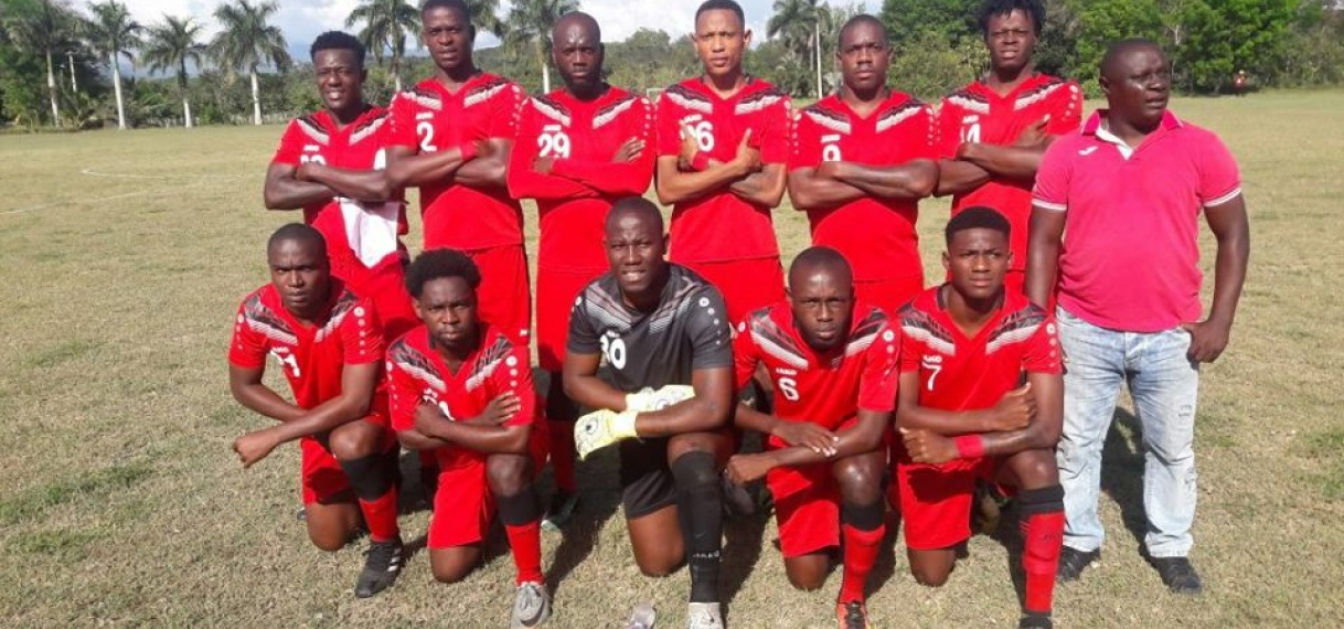 Inter Moengo Tapoe in halve finale Caribbean Clubshield Competition