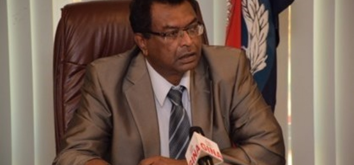 Justitieminister Guyana om de tafel met Suriname over veiligheid vissers