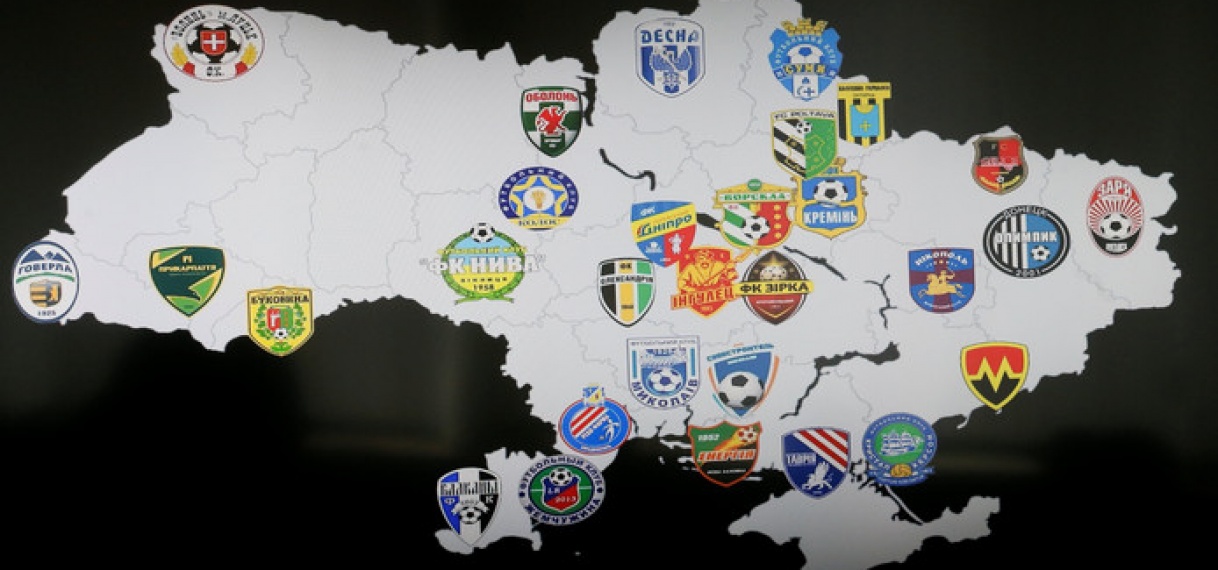 Oekraïense politie doet inval bij 35 clubs en pakt arbiter op