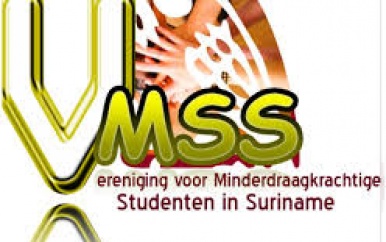 35 percelen voor Vereniging Minderdraagkrachtige Studenten in Suriname