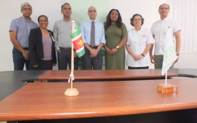 AZP tekent MOU voor uitbreiding Suriname Eye Center