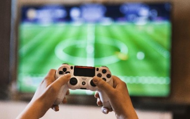 ‘Gamen moet betaalde sport worden’