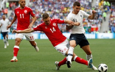 Denemarken bereikt achtste finales WK na remise tegen Frankrijk