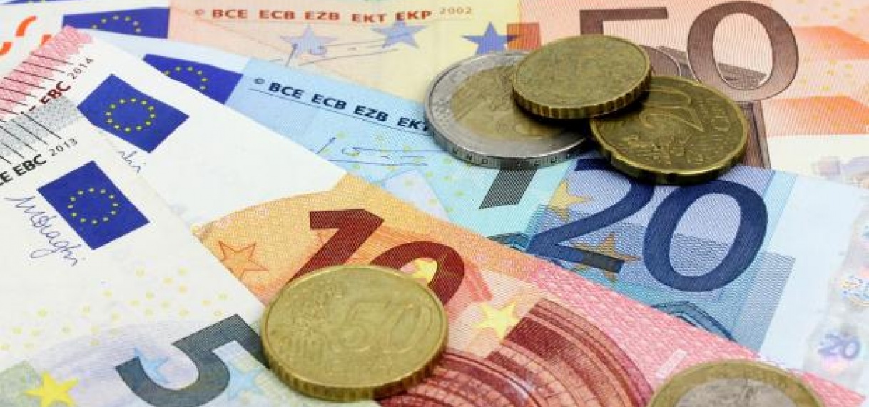 Verkoop euro’s aan reizigers weer mogelijk via cambio’s