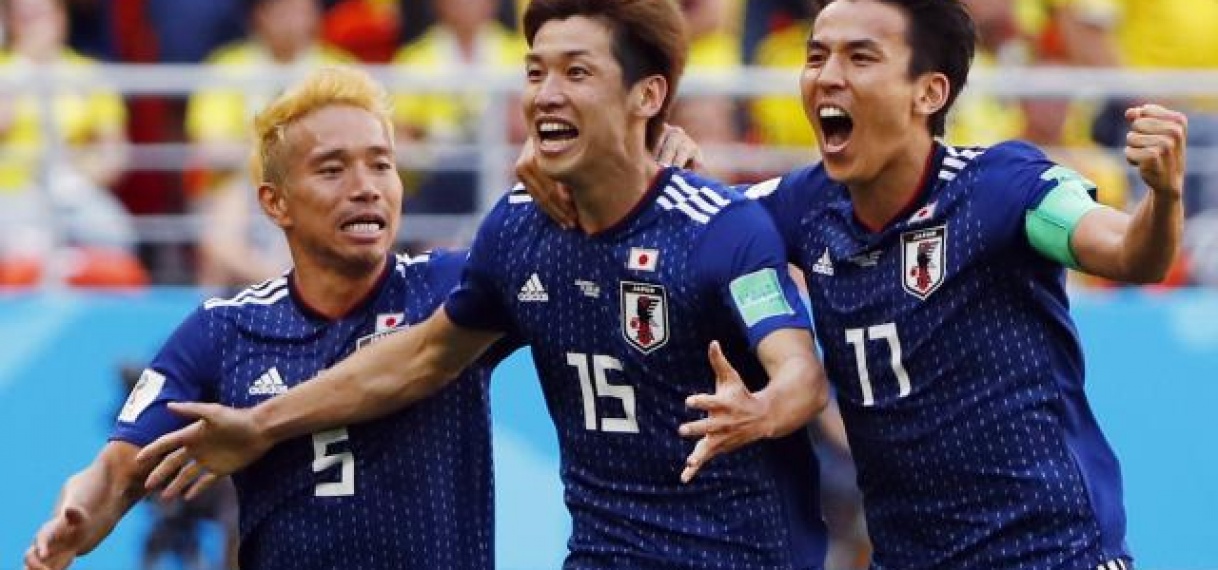 Japan wint verrassend van tiental Colombia op WK