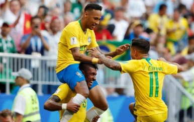 Neymar leidt Brazilië tegen Mexico naar plek in kwartfinales WK