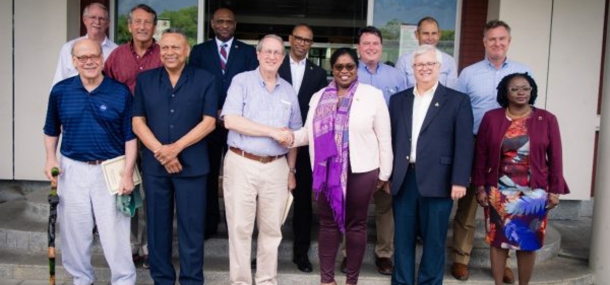 Congresleden USA op bezoek in Suriname