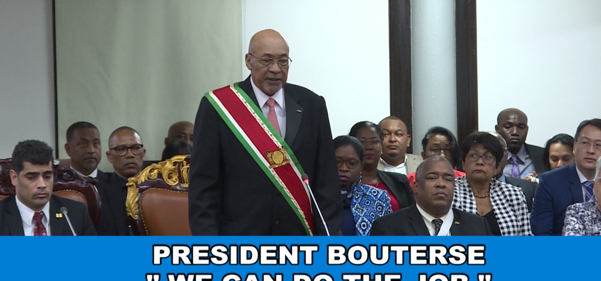 President Bouterse spreekt jaarrede uit
