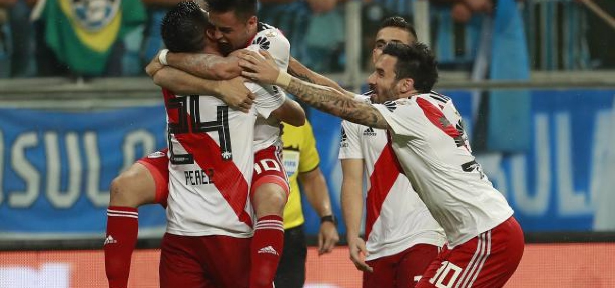 River Plate bereikt finale Copa Libertadores na chaotisch duel met Gremio
