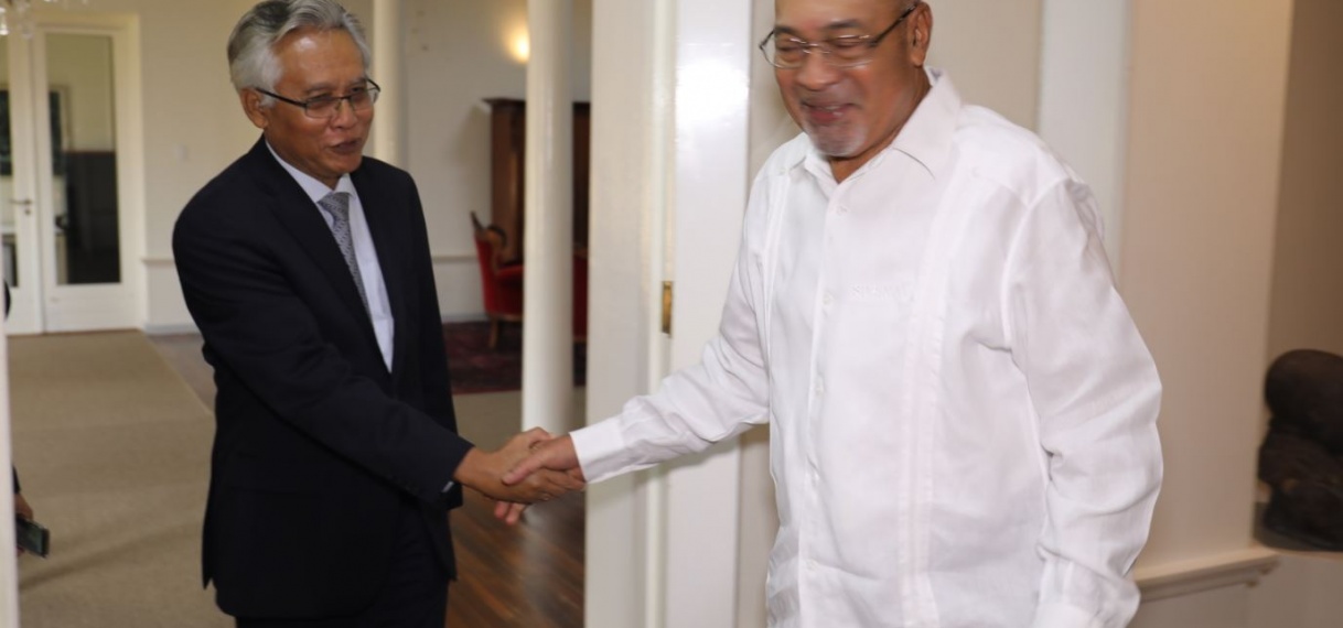 Indonesische ambassadeur vertrekt na vier jaren dienst in Suriname