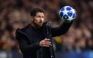 UEFA vervolgt Simeone voor obscene gebaar tijdens Atletico- Juventus