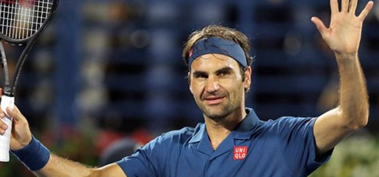 Roger Federer heeft de finale van het ATP-toernooi in Dubai bereikt