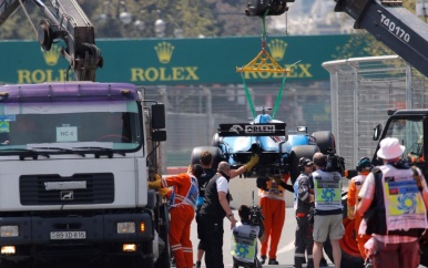 Eerste vrije training voor de Grand Prix van Azerbeidzjan gestaakt