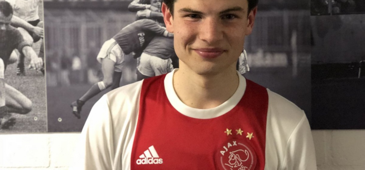 Ekkelenkamp kan ‘verassend’ CL- debuut voor Ajax nog niet geloven