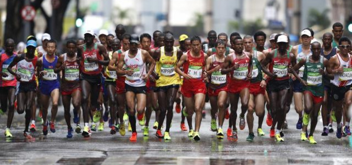 Olympische Marathon in Tokio begint vanwege extreme hitte vroeg
