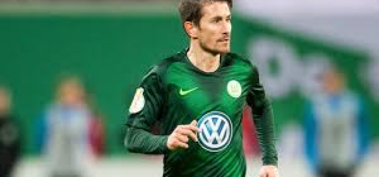 Paul Verhaegh per direct vertrokken bij VfL Wolfsburg