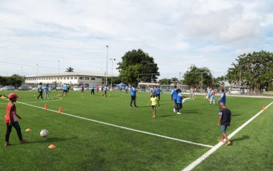 SOSIS rehabilitatie gestart, kunstgrasveld in gebruik genomen