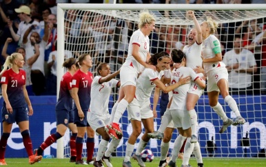 Engeland naar halve finale Wk vrouwen