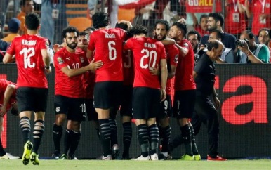 Gastland Egypte en Nigeria bereiken achtste finales in Afrika Cup