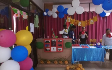 IMEAO-1 studenten hebben mini beurs georganiseerd