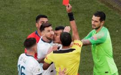 Messi één duel geschorst voor rode kaart in trootstfinale Copa America