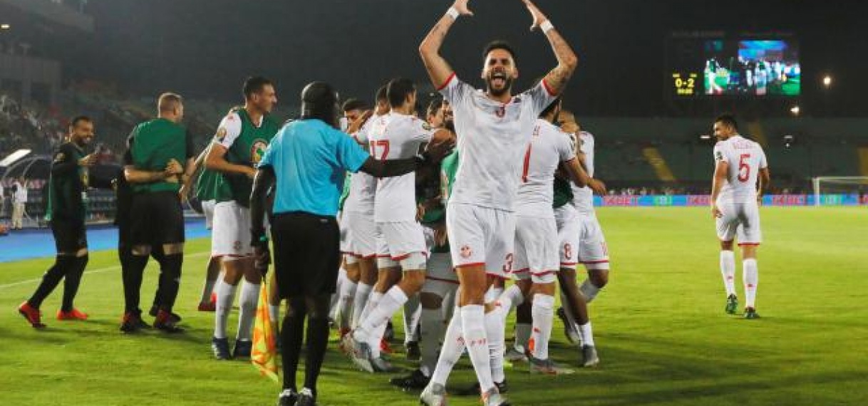 Tunesië en Algerije hebben de halve finales van de Afrika Cup in Egypte bereikt