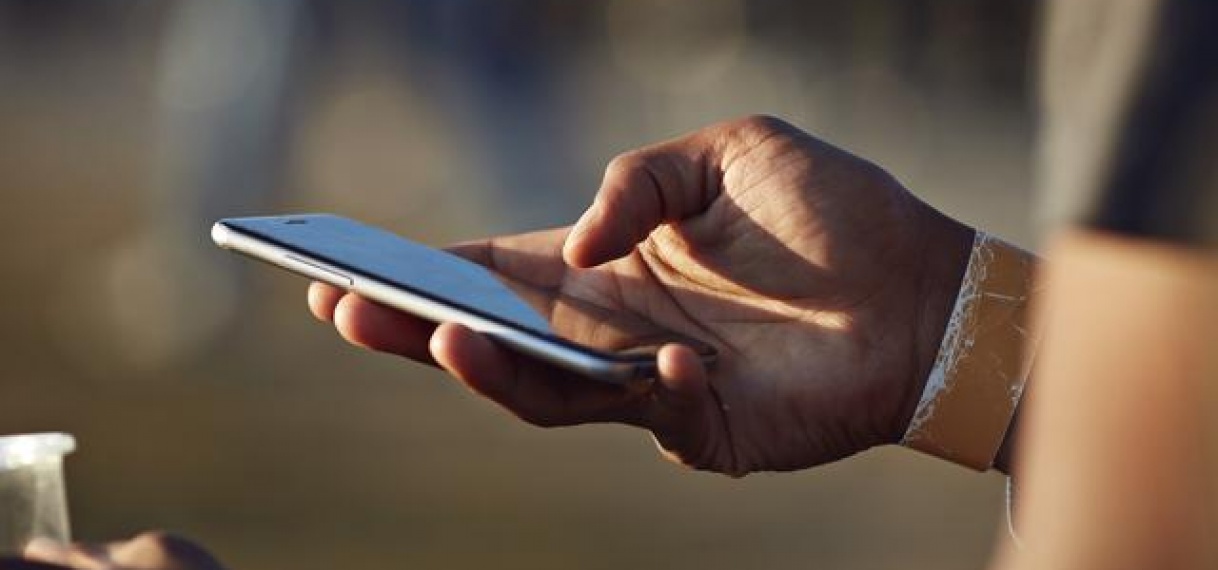 Dit gebeurt er met je smartphone bij oververhitting