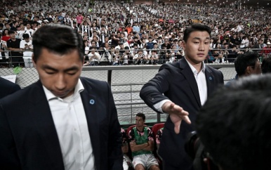Koreaanse fans woedend na niet spelen Ronaldo: ‘Hij moet de kaartjes terugbetalen’