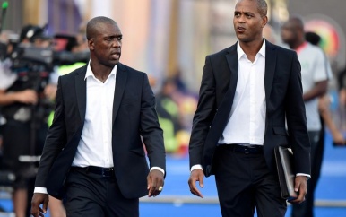 Seedorf en kluivert binnen jaar ontslagen door Kameroense voetbalbond