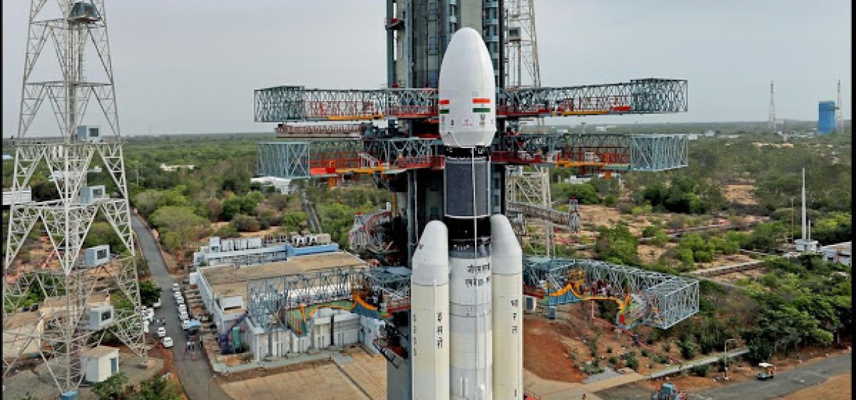 India heeft maandag succesvol de onbemande maanlander Chandrayaan-2 gelanceerd