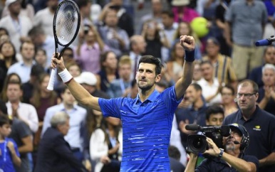 Djokovic bereikt derde ronde van US Open