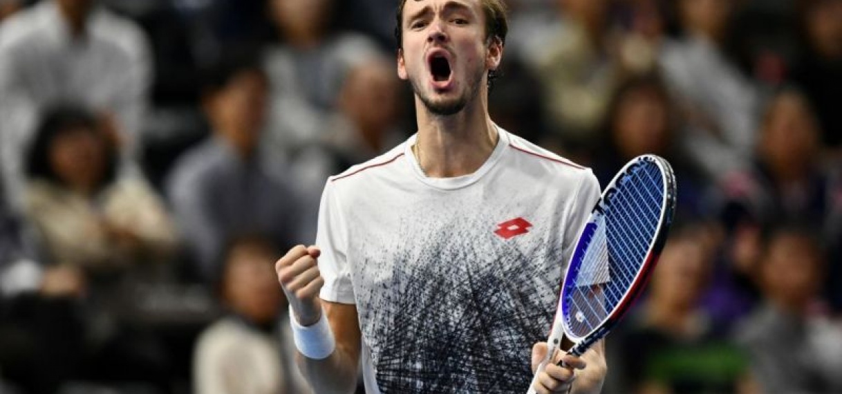 Medvedev houdt Djokovic uit finale Masters-toernooi Cincinnati