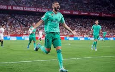 Real Madrid verslaat sevilla in spaanse topper