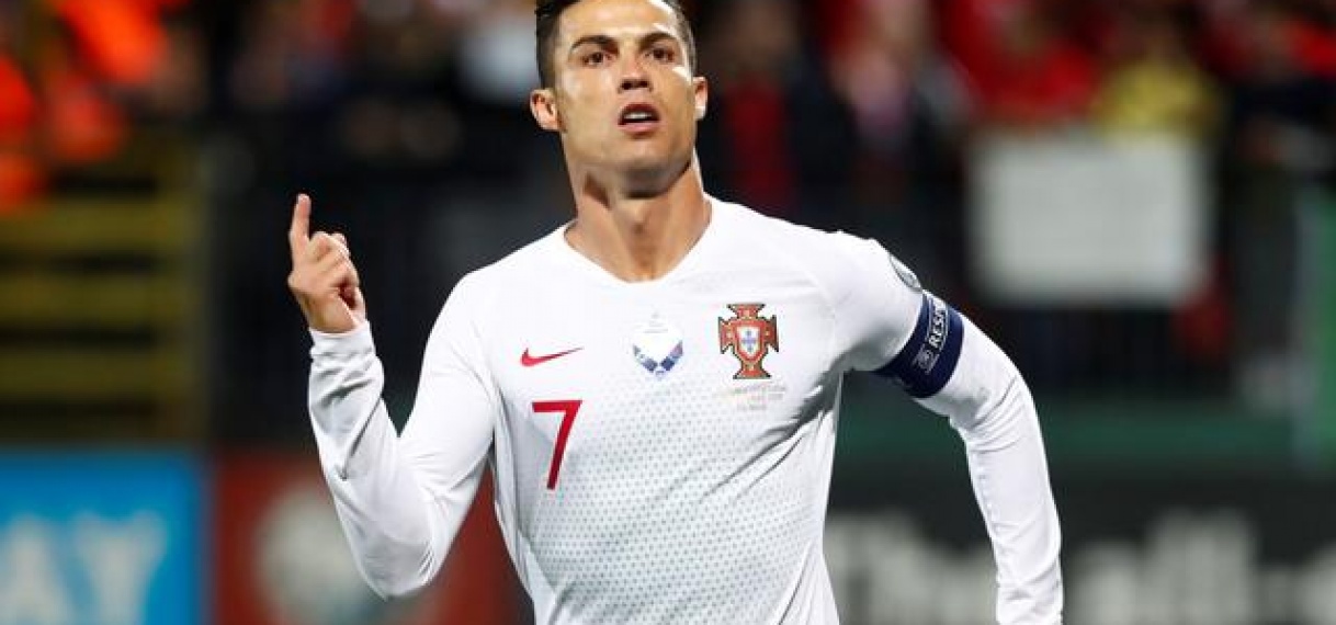 Ronaldo leidt Portugal naar overwinning