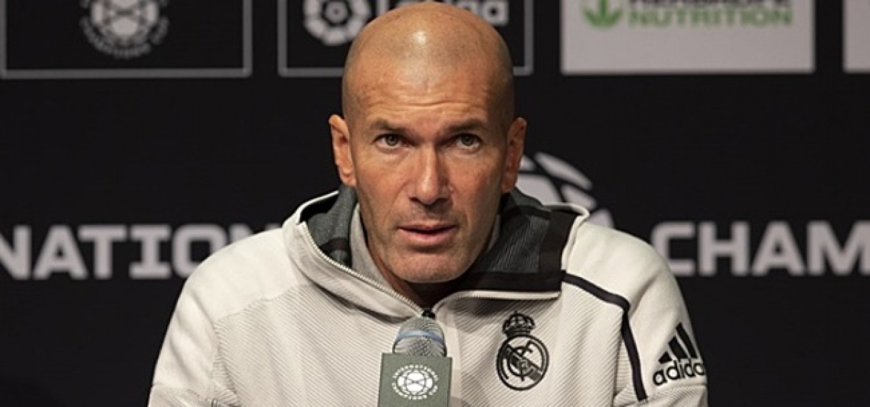 ‘Real Madrid moet Zidane enorm bedrag betalen bij ontslag’