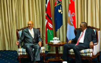 President Bouterse heeft bilateraal onderhoud met President Kenyatta