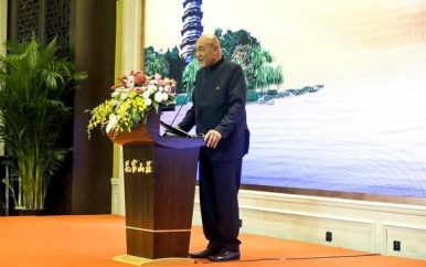 President Bouterse en ministers te gast bij China-Suriname Business Luncheon