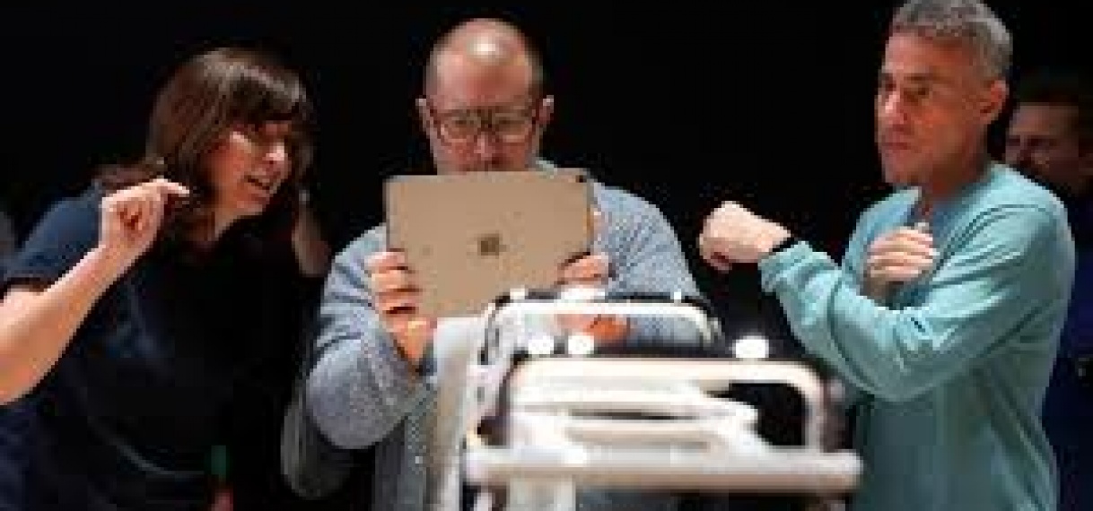 Ontwerper van iPhone nu echt vertrokken bij Apple