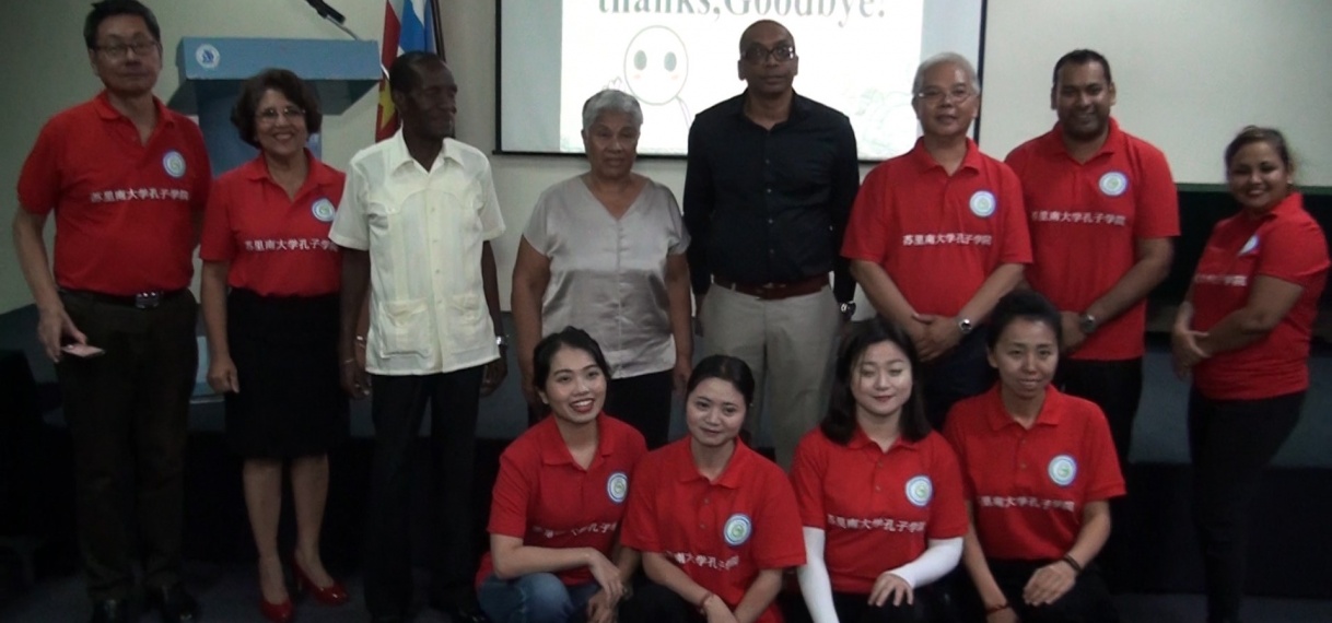 Confucius Institute Day gemarkeerd met Mandarijn lessen op Surinaamse scholen