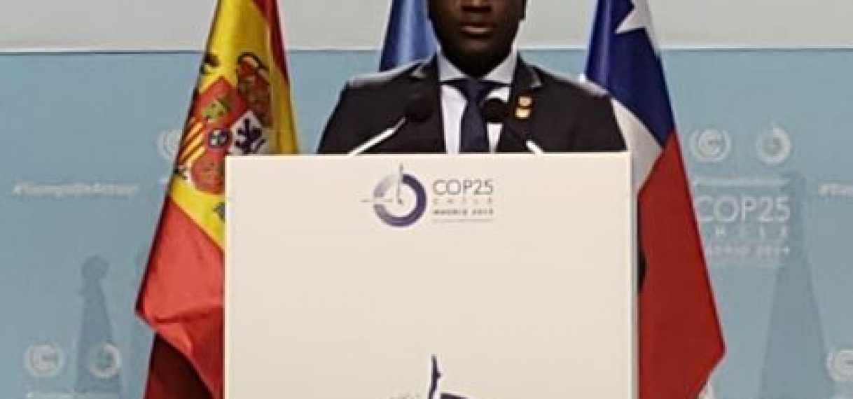 Minister Akiemboto spreekt UNFCCC toe