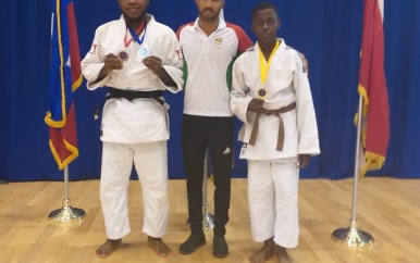 Judoka’s behalen medailles in Barbados