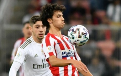 Real Madrid heeft zondagavond beslag gelegd op de Supercopa