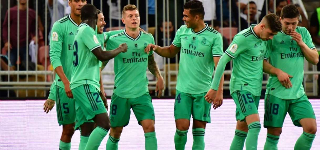 Real Madrid plaatst zich voor finale SuperCopa
