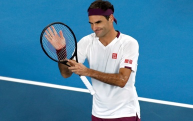 Federer voor vijftiende keer naar kwartfinale Australian Open