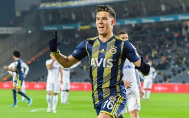 Scorende Kadioglu loodst Fenerbahçe naar kwartfinale Turkse beker
