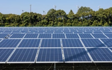 Het dorp Guyaba neemt officieel zonnepanelen in gebruik