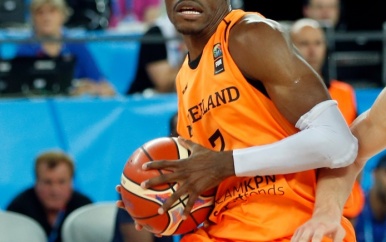 Zeldzame zege basketballers in Turkije
