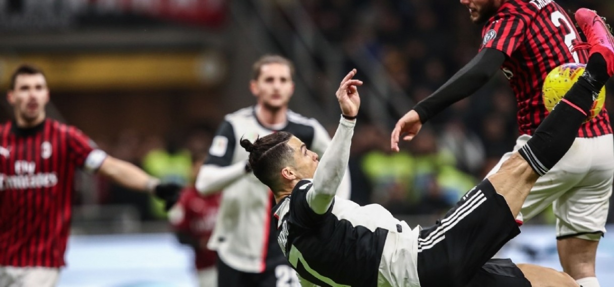 Ronaldo redt Juventus en De Ligt na belabberd optreden in San Siro